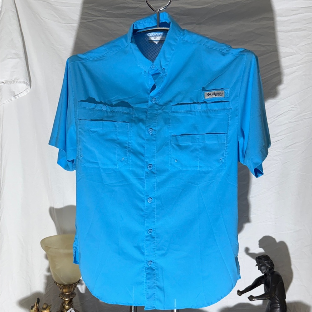 Columbia Men's Vivid Blue Casual Shirt